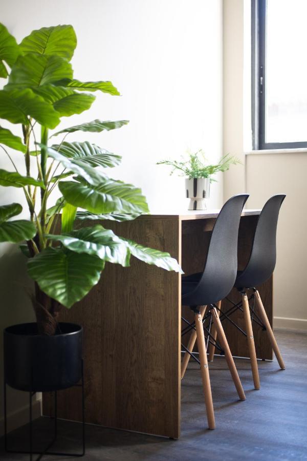 Designed - Walking Distance From Acropolis Apartment